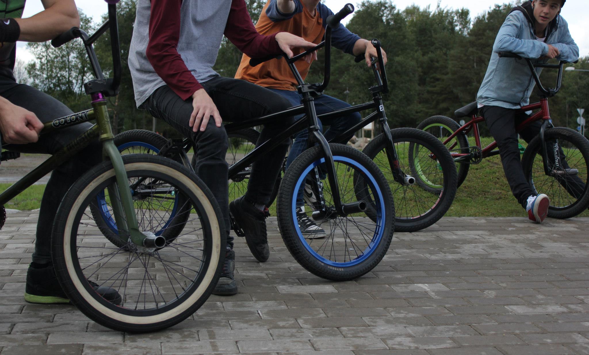 622757 475366352496774 1882474169 O